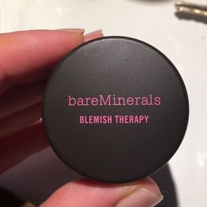 NWOT Blemish Therapy